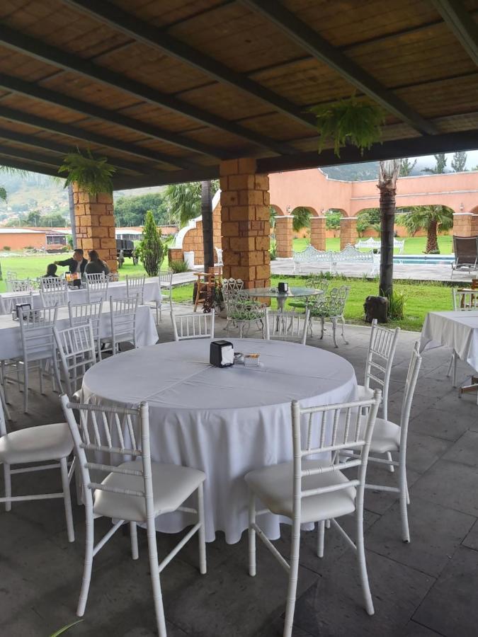Hotel Meson Del Puente Acambaro Luaran gambar