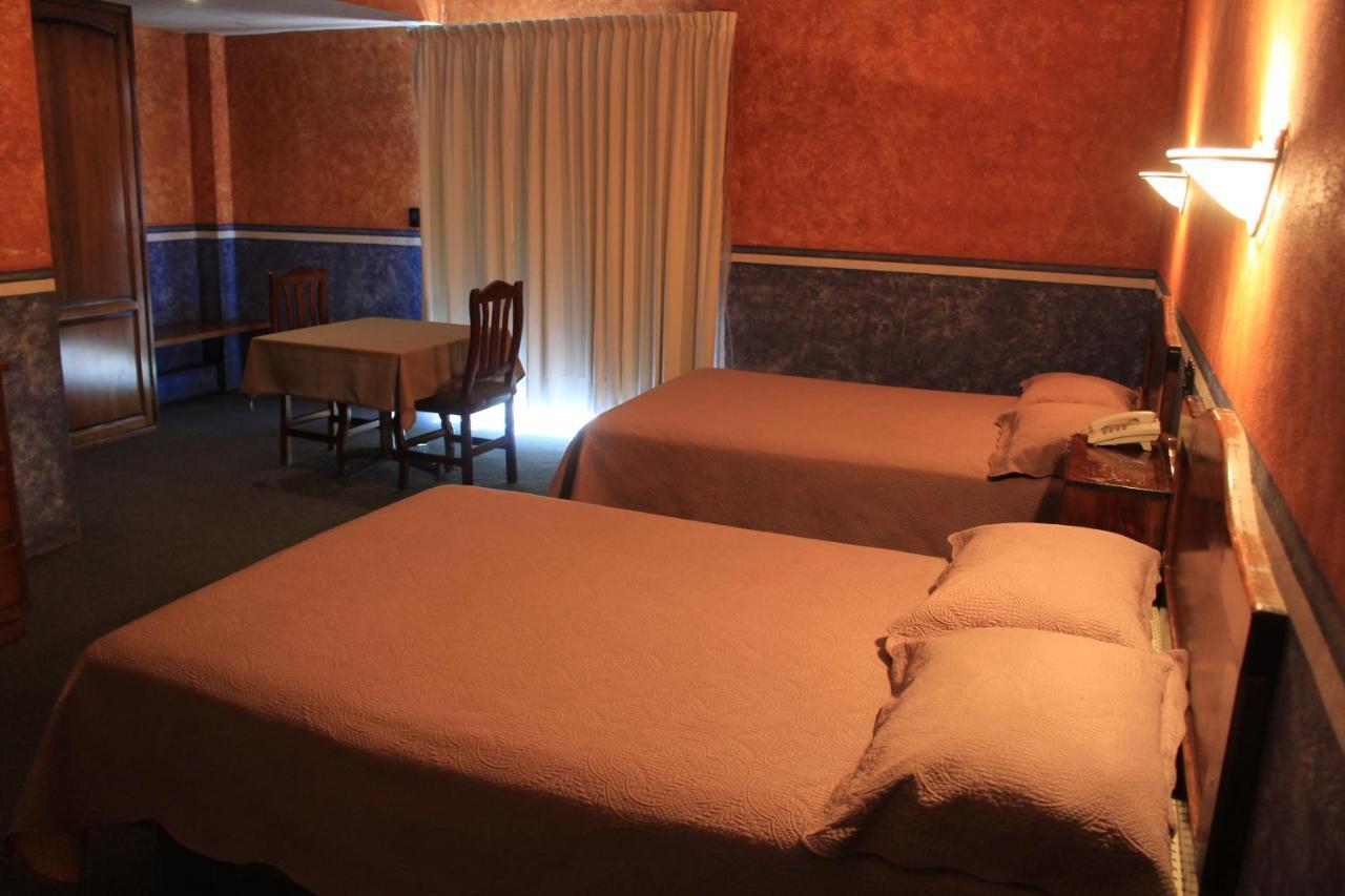 Hotel Meson Del Puente Acambaro Luaran gambar